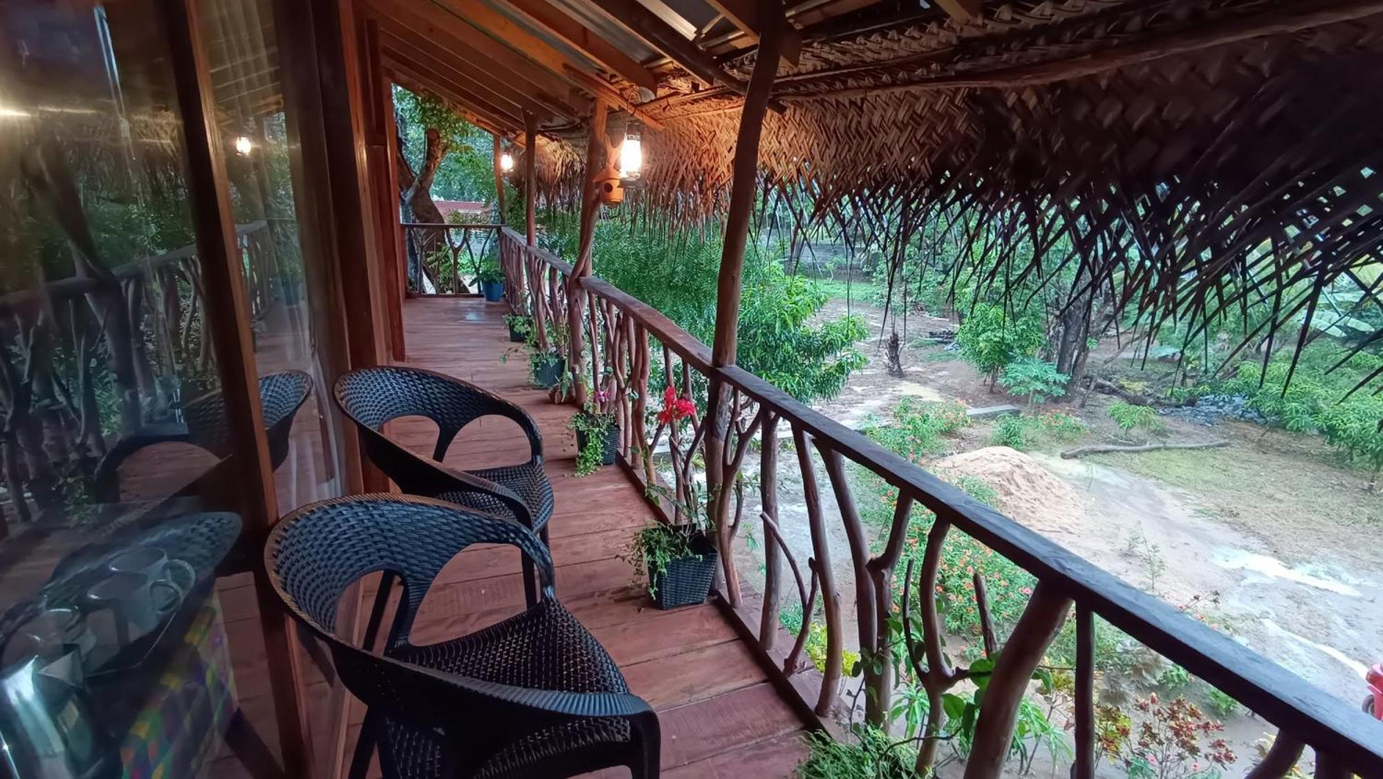 Sigiriya Rock View Tree House Villa Exteriör bild